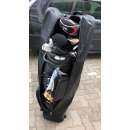 Upholstered Travelcover with wheels, all black